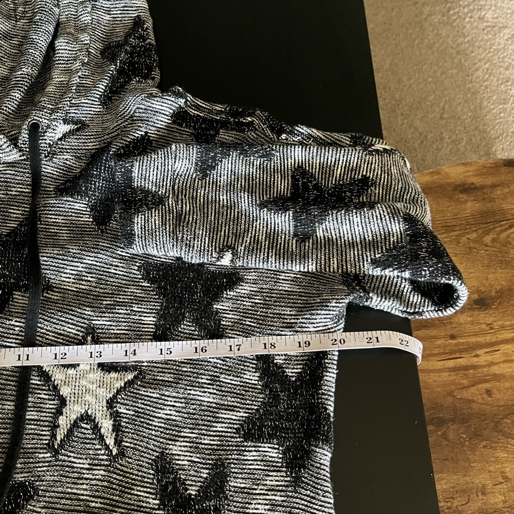 Fun & Funky Splendid Hoodie Front Pockets with Silver, Black, Grey White Stars - Picture 5 of 6